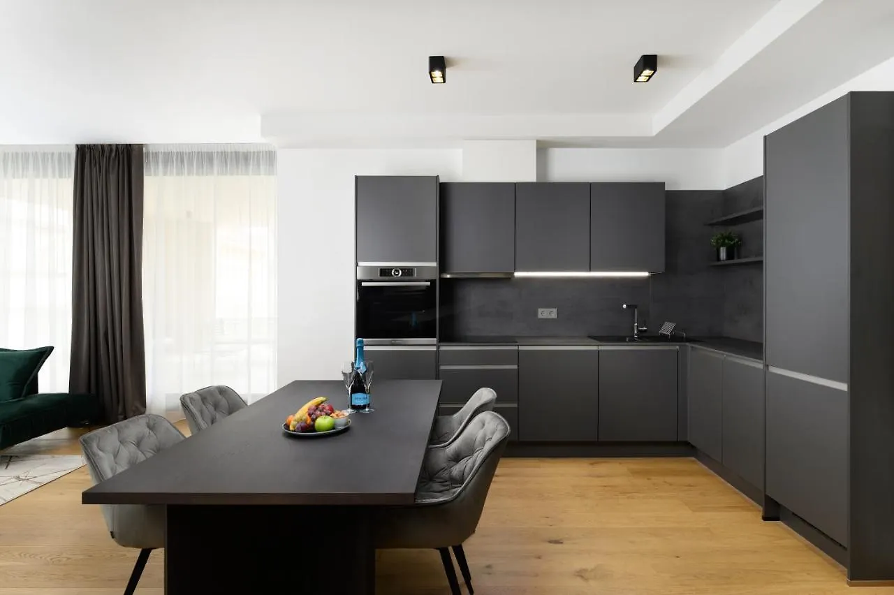 Emerald Downtown Luxury Suites By Continental Group Budapest