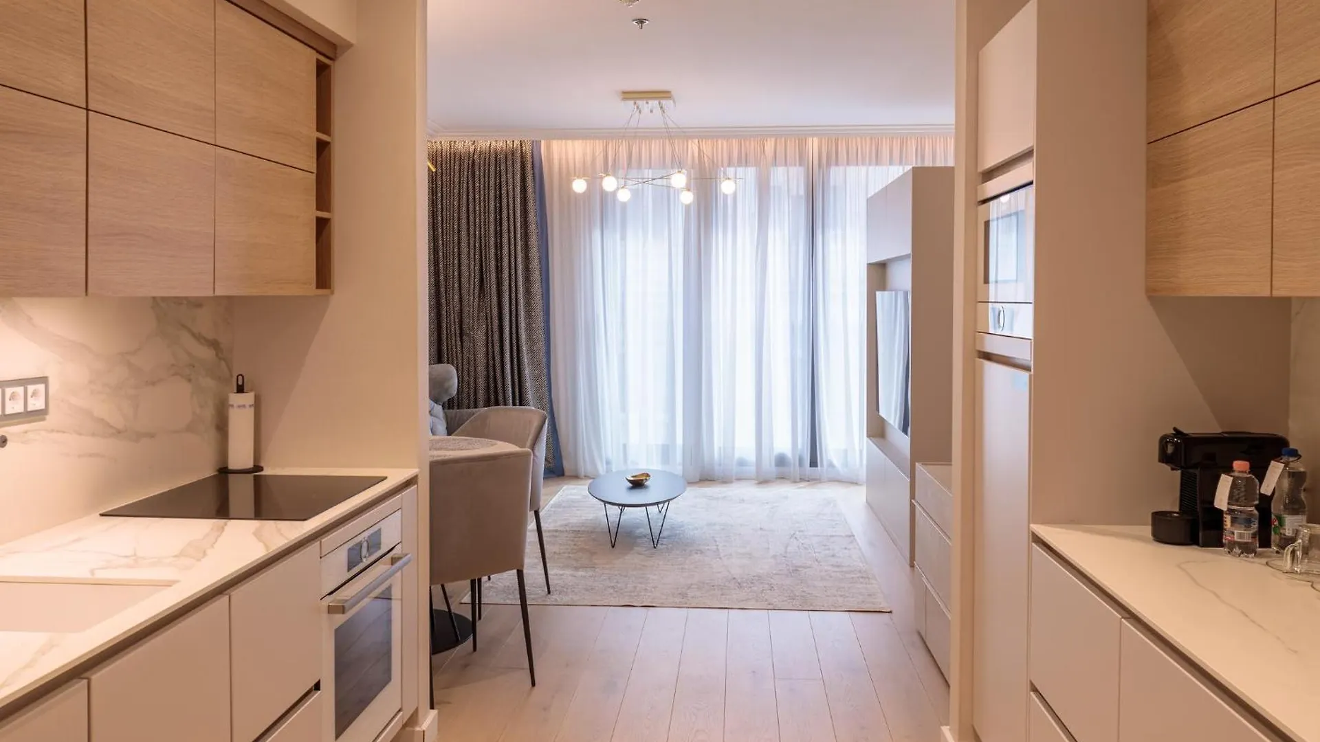 Emerald Downtown Luxury Suites By Continental Group Budapest