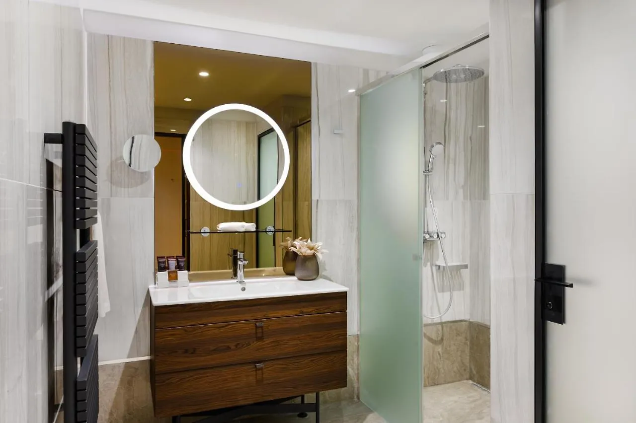 Emerald Downtown Luxury Suites By Continental Group Βουδαπέστη