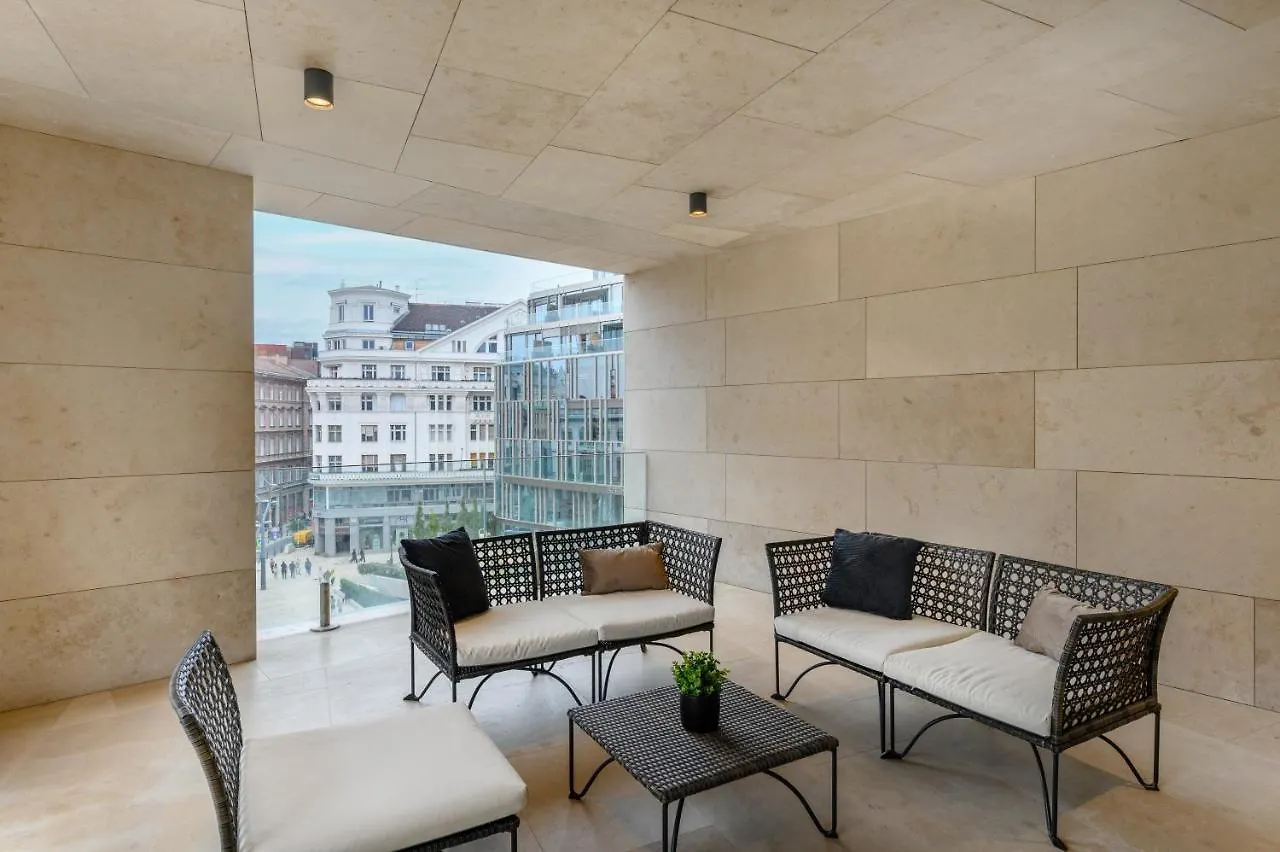Emerald Downtown Luxury Suites By Continental Group Budapešť 2*,  Maďarsko