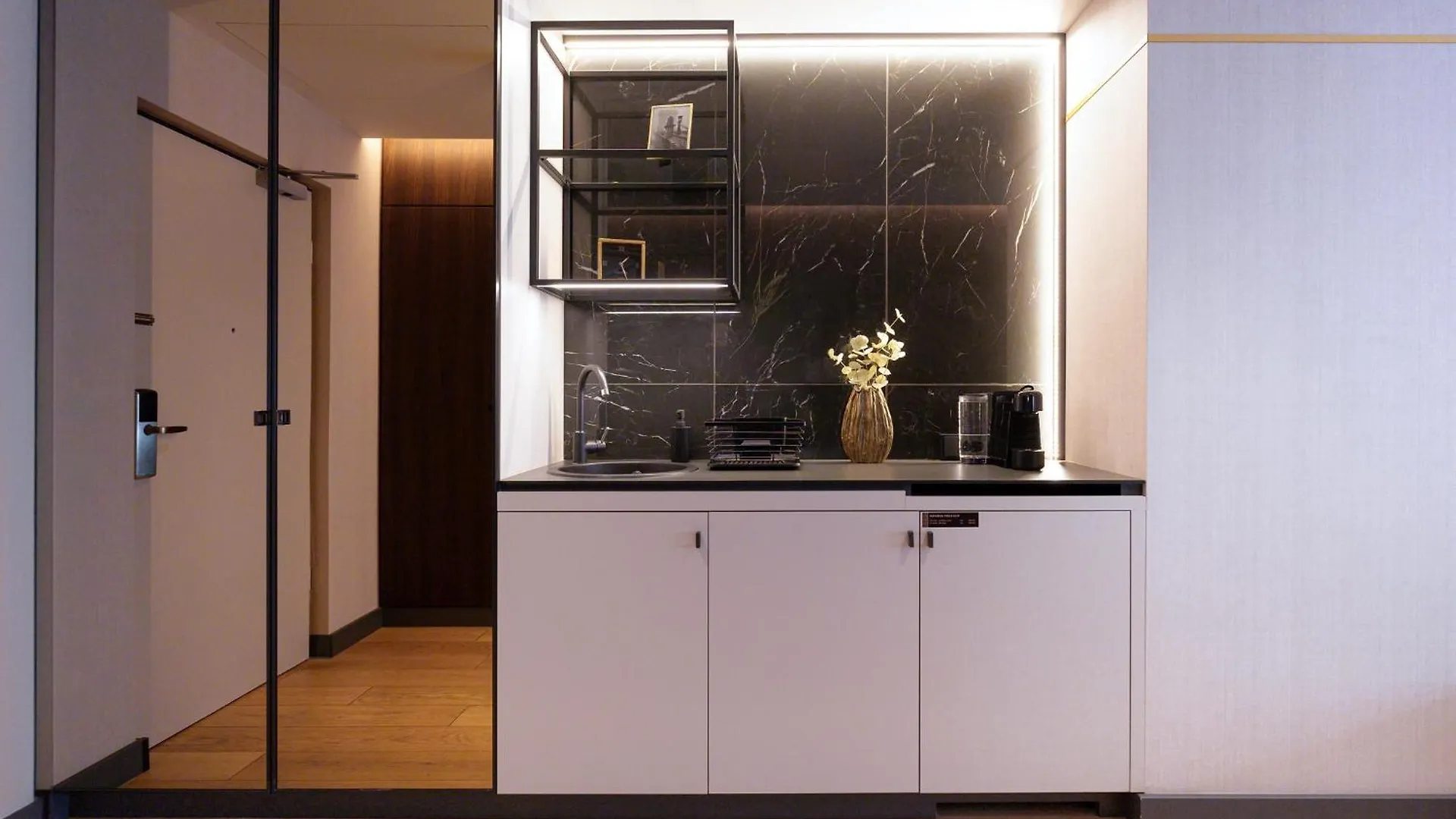 Emerald Downtown Luxury Suites By Continental Group Βουδαπέστη Ουγγαρία