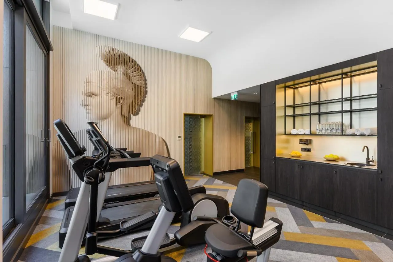 Emerald Downtown Luxury Suites By Continental Group Budapest 2*,  Hungary