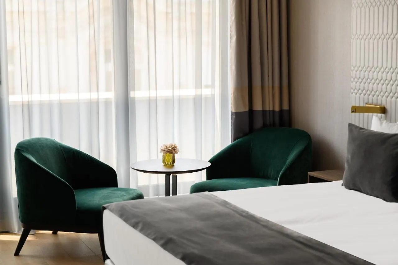 Aparthotel Emerald Downtown Luxury Suites By Continental Group Budapest