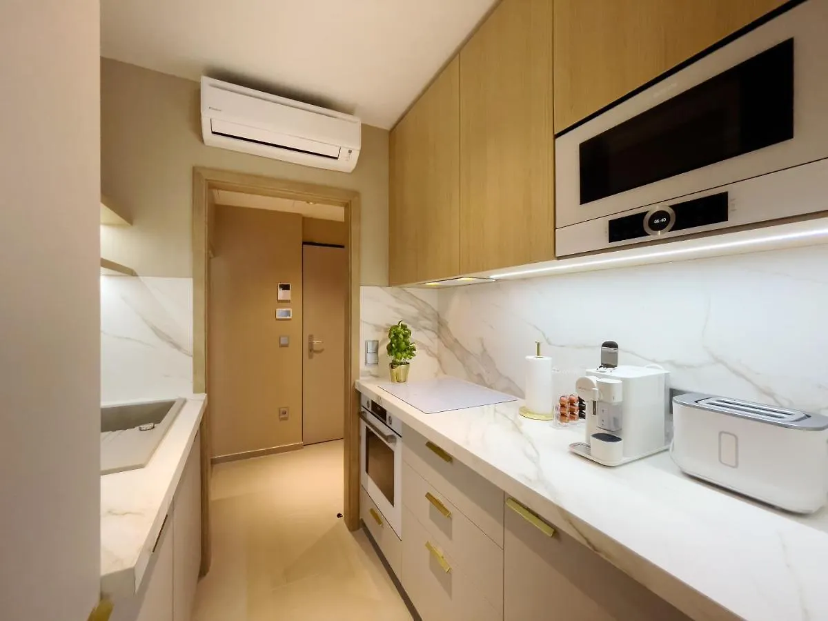 Emerald Downtown Luxury Suites By Continental Group Budapest