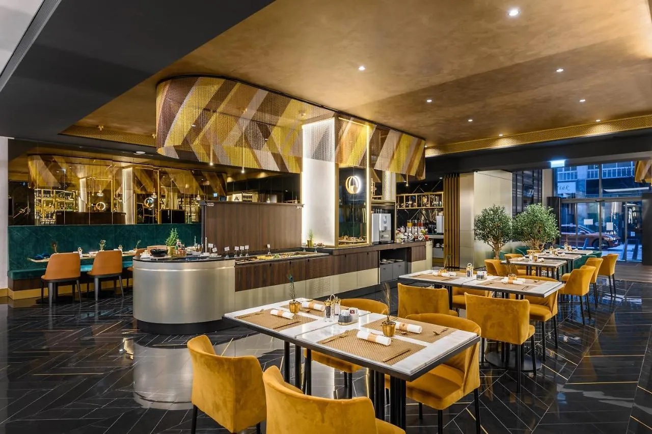 ** Aparthotel Emerald Downtown Luxury Suites By Continental Group Budapest Hungary