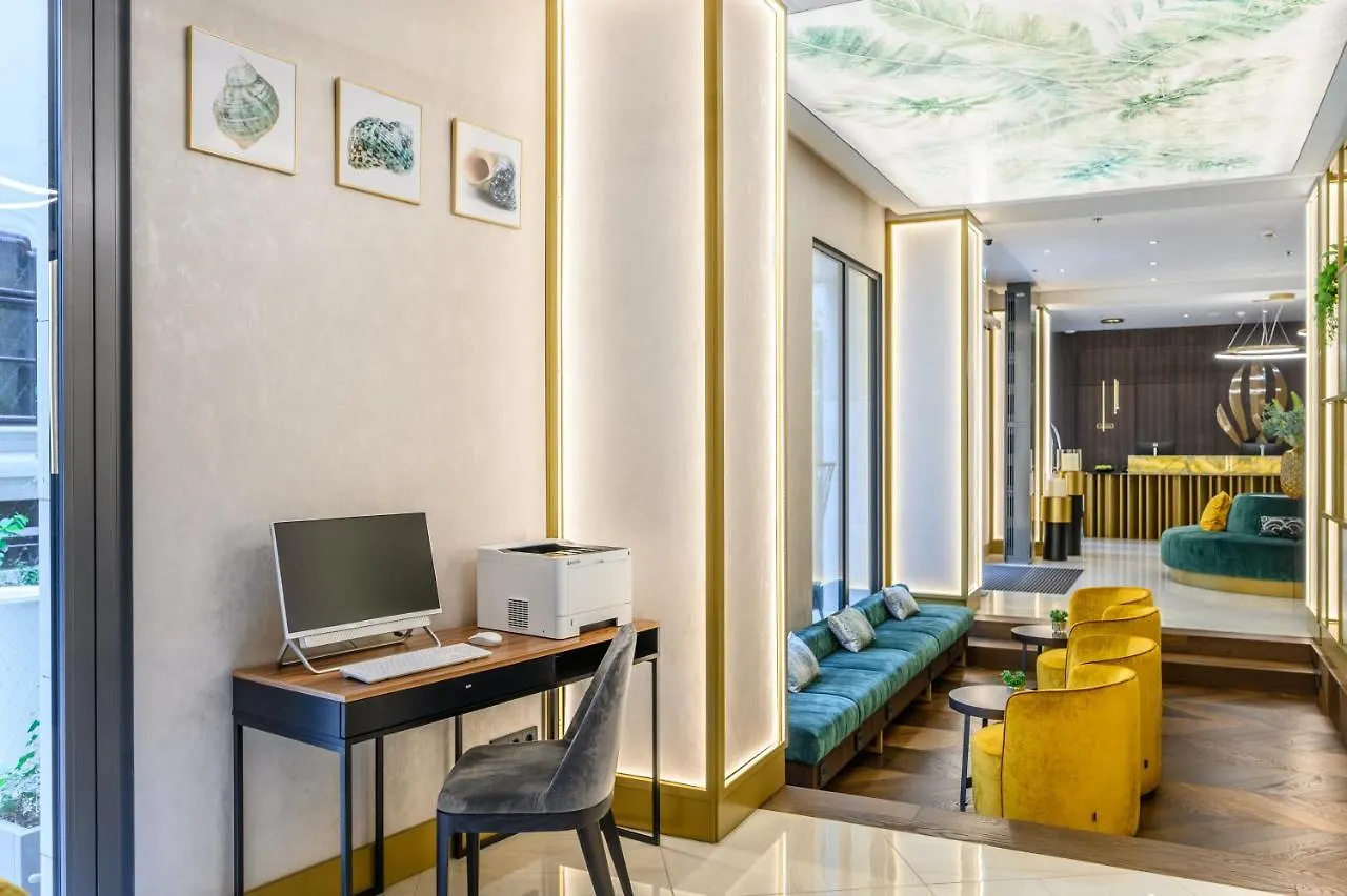 Emerald Downtown Luxury Suites By Continental Group Budapest 2*,